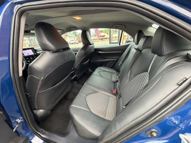 Used 2024 Toyota Camry SE FWD image 10