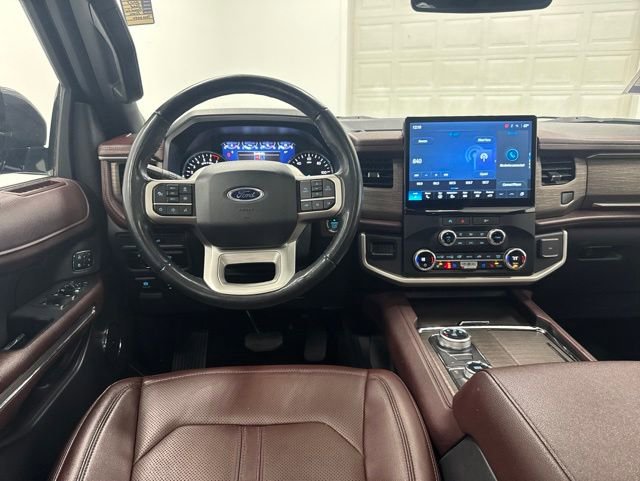 Used 2023 Ford Expedition Limited AWD/4WD image 26