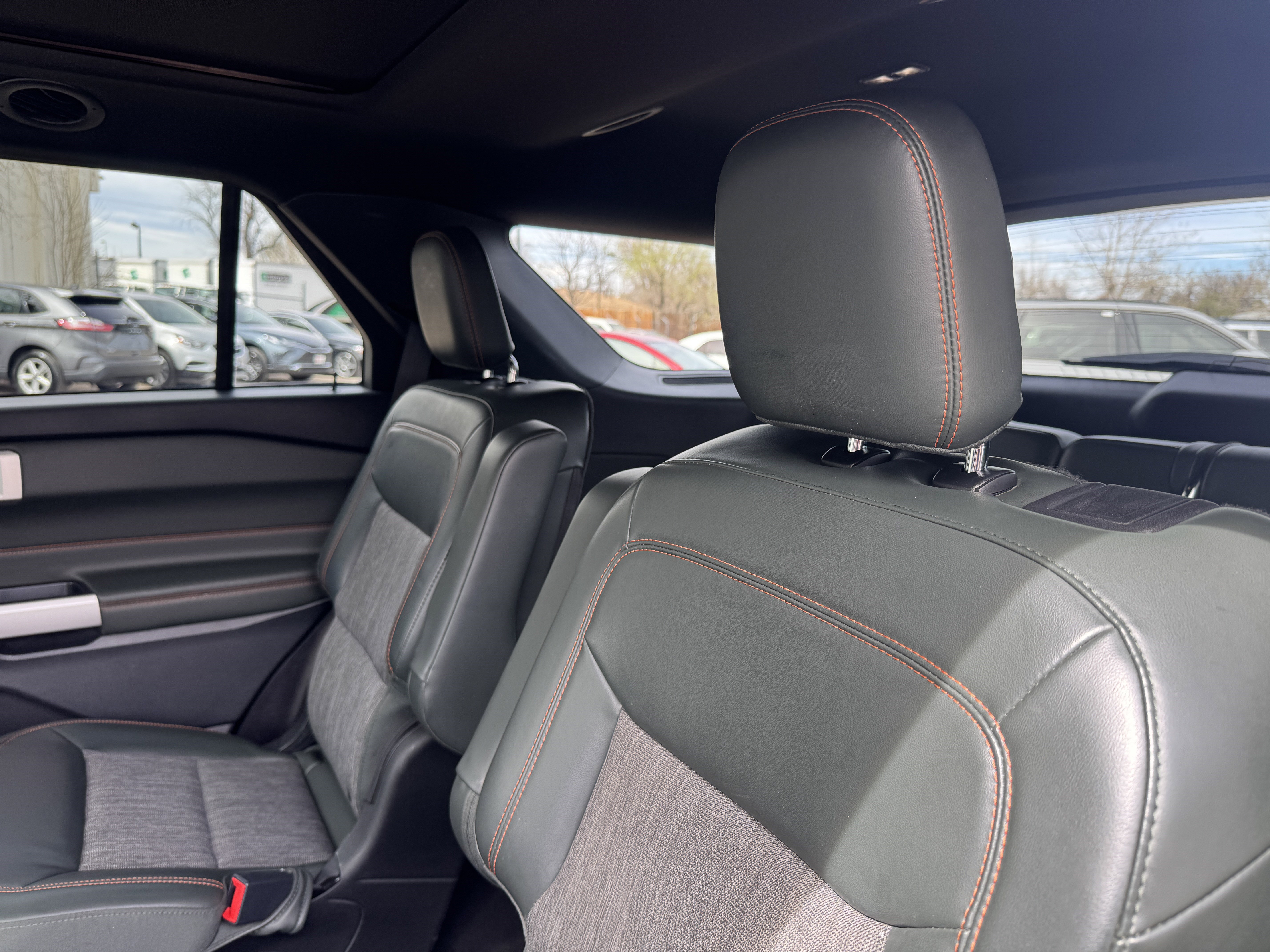 Used 2022 Ford Explorer Timberline image 15