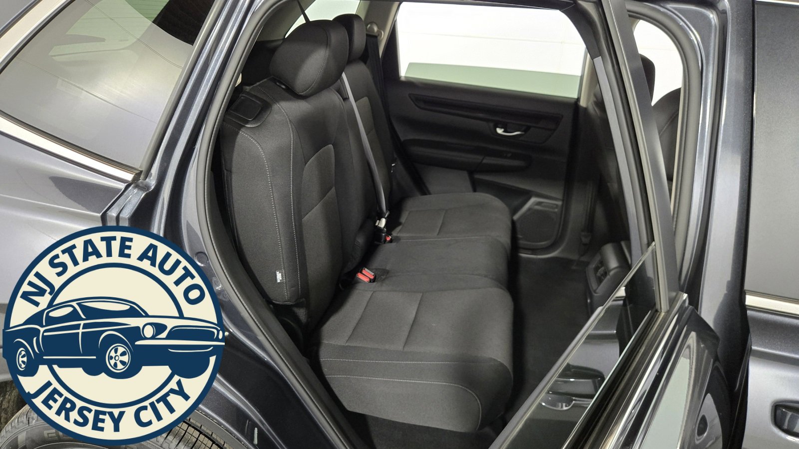 Used 2024 Honda CR-V EX image 31