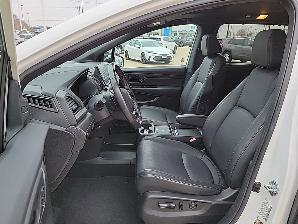 Used 2025 Honda Odyssey Sport-L image 9