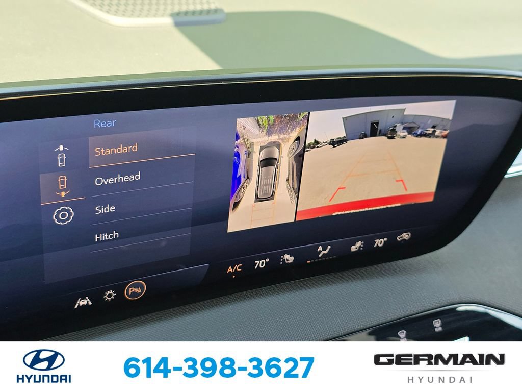 Used 2026 Buick Enclave Preferred w/ Power Package AWD/4WD image 32