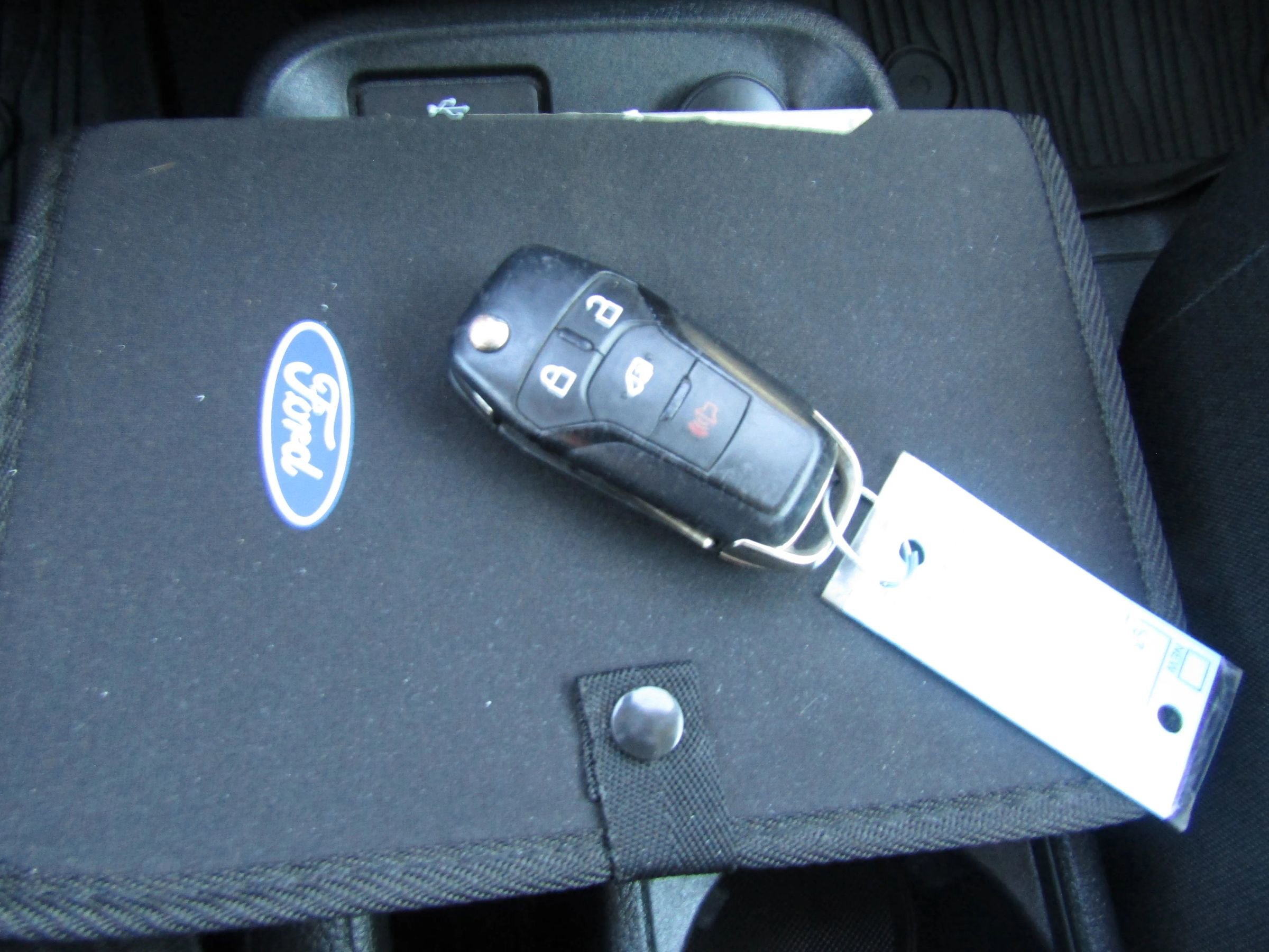 Used 2022 Ford Transit Connect XL image 33