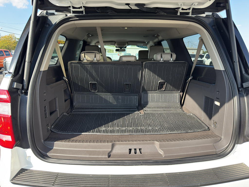 Used 2021 Ford Expedition Max XLT image 7