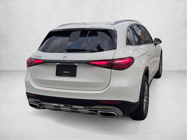 New 2026 Mercedes-Benz GLC 300 image 2