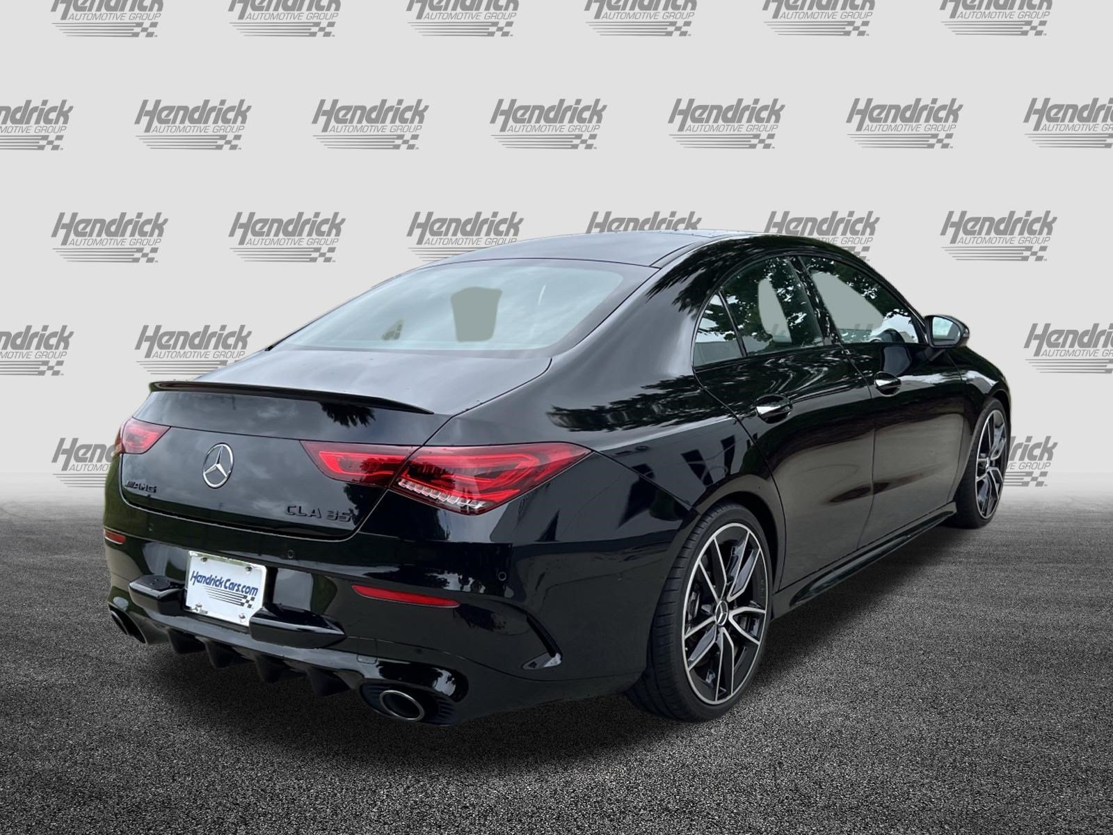 Certified 2023 Mercedes-Benz CLA 35 AMG 4MATIC image 11