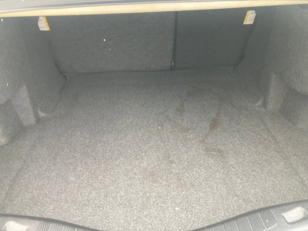 Used 2017 Ford Fusion SE w/ Fusion SE Technology Package image 27