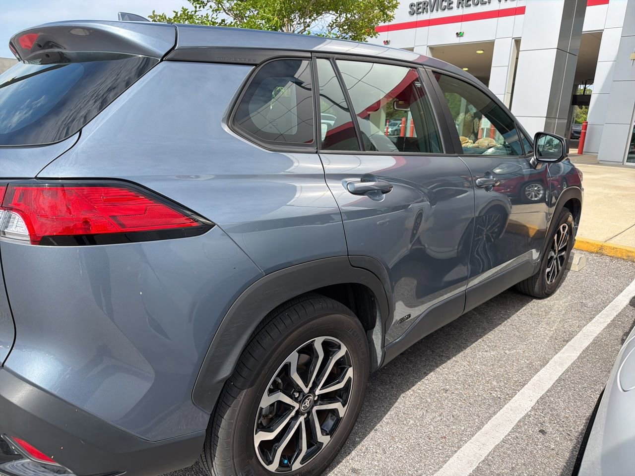 Used 2024 Toyota Corolla Cross S AWD/4WD image 4