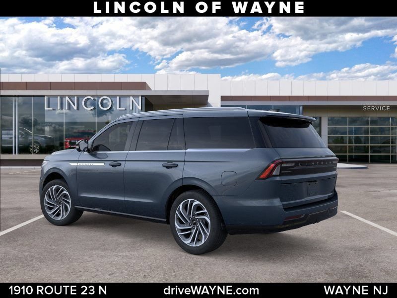 New 2026 Lincoln Navigator Reserve AWD/4WD image 5
