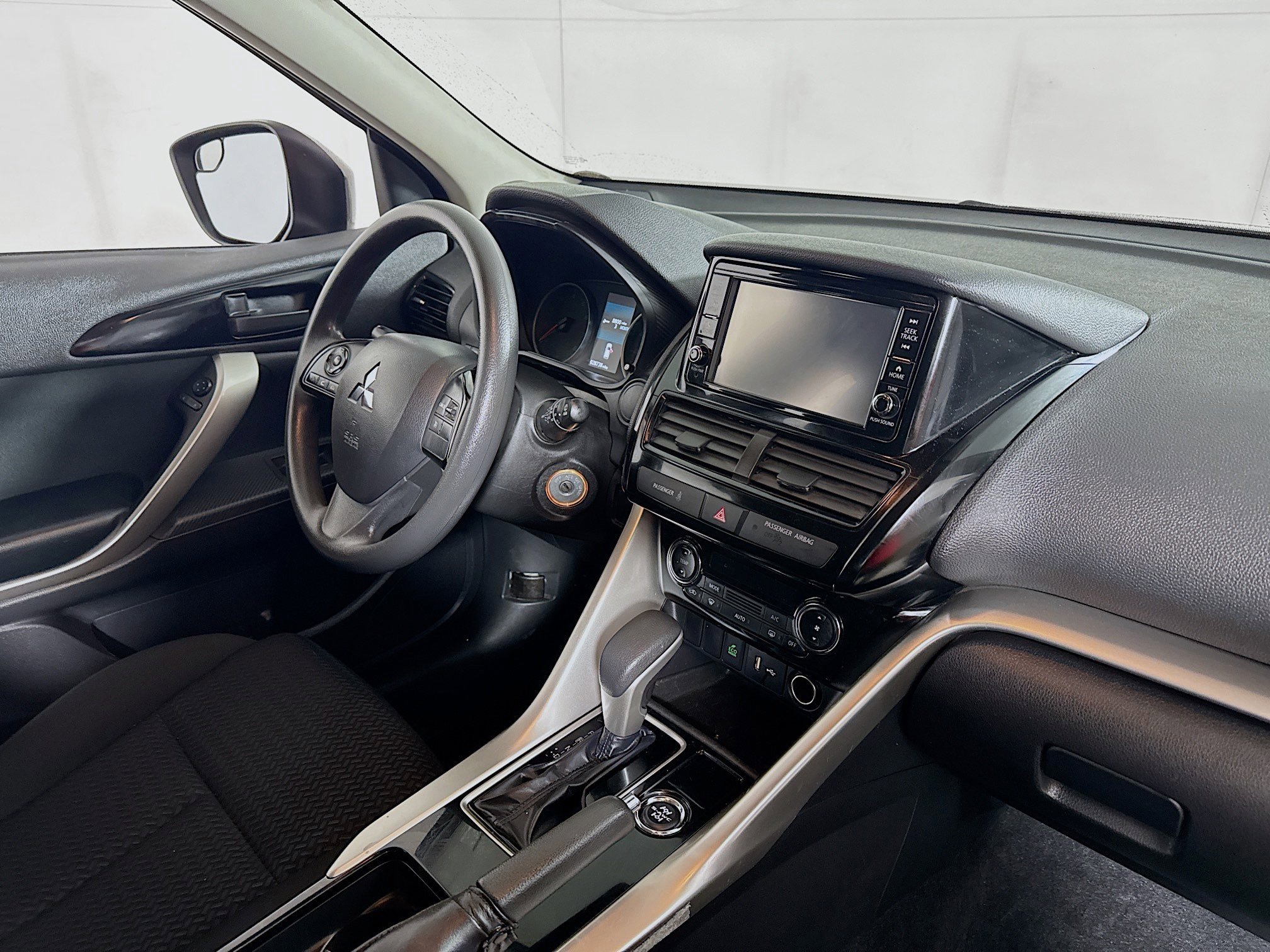 Used 2024 Mitsubishi Eclipse Cross ES AWD/4WD image 25