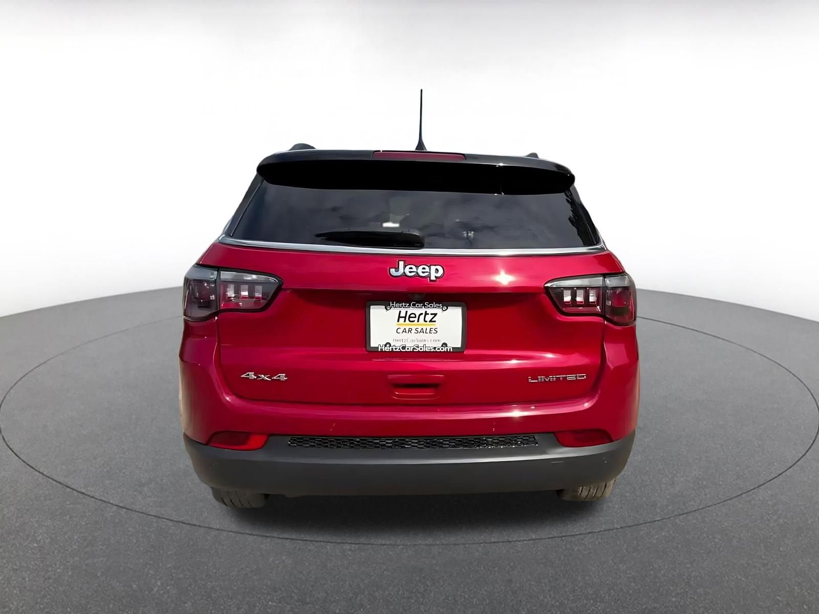 Used 2025 Jeep Compass Limited AWD/4WD image 12