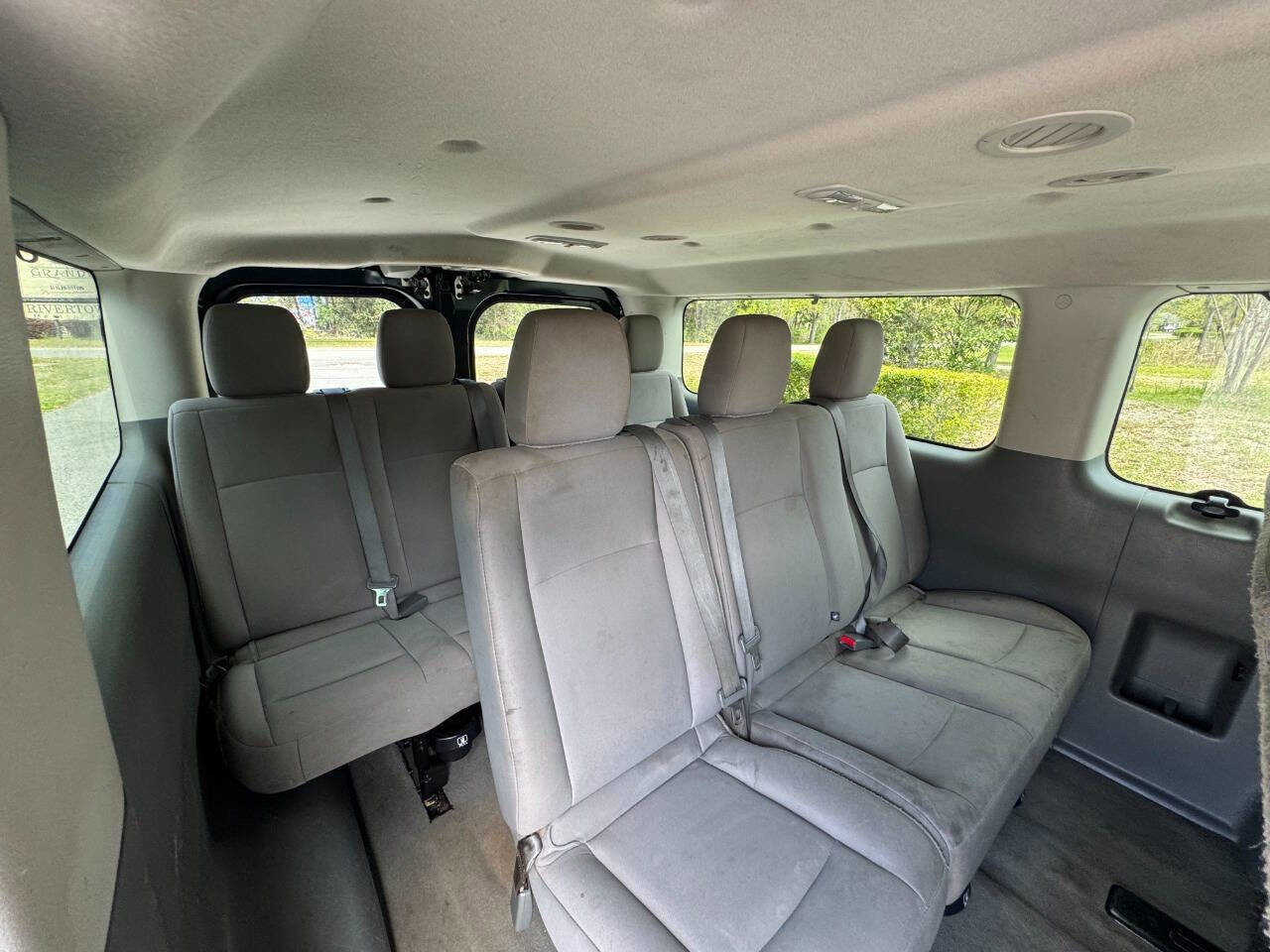 Used 2016 Nissan NV 3500 SV w/ SV Technology Package image 16