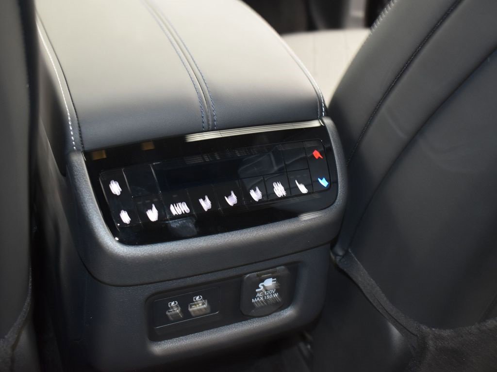 Certified 2025 INFINITI QX60 Autograph w/ Cargo Package image 21