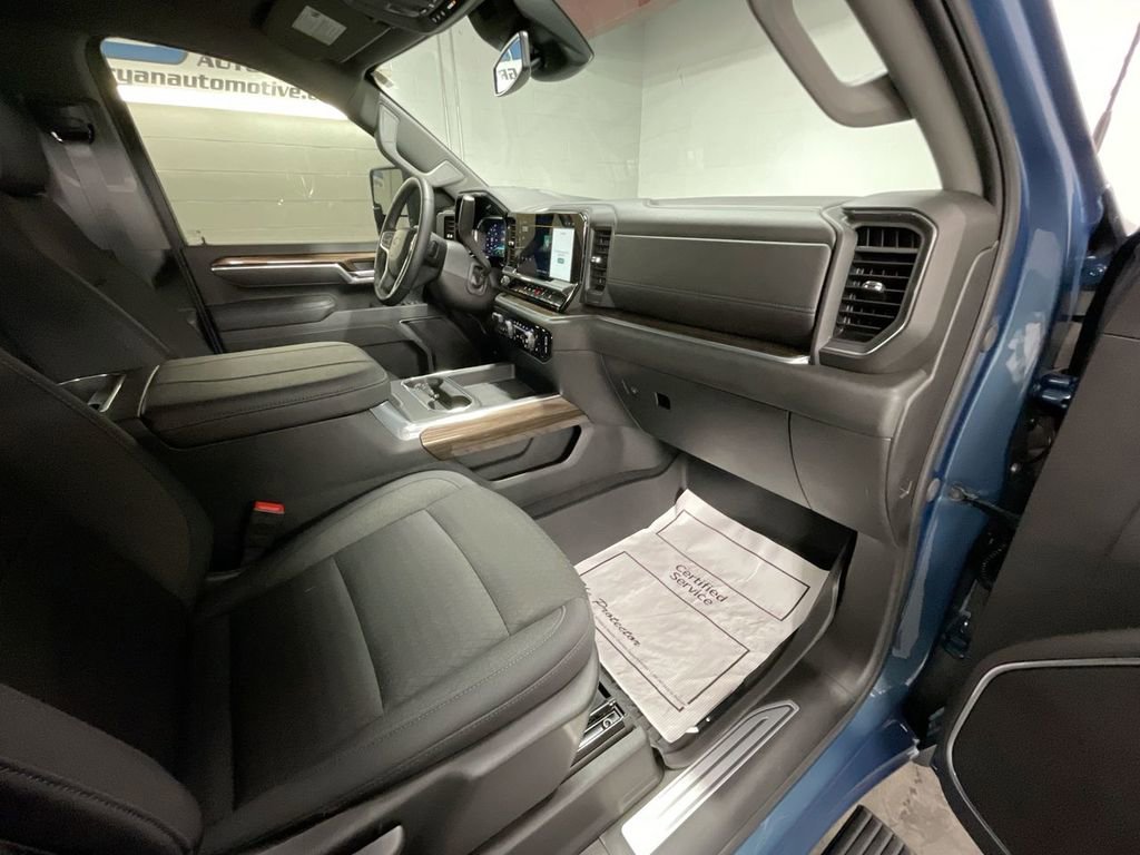 Certified 2025 Chevrolet Silverado 2500 LT w/ Trail Boss Package image 27