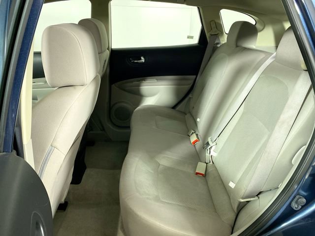 Used 2014 Nissan Rogue S image 18