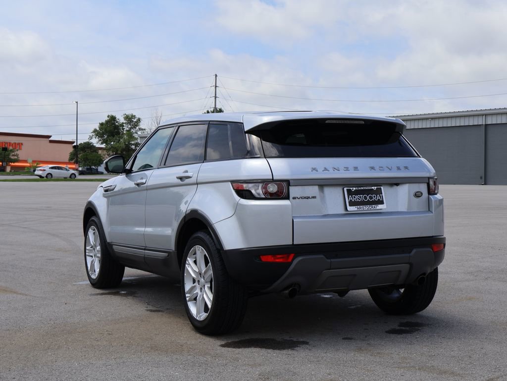 Used 2015 Land Rover Range Rover Evoque Pure Premium AWD/4WD image 5