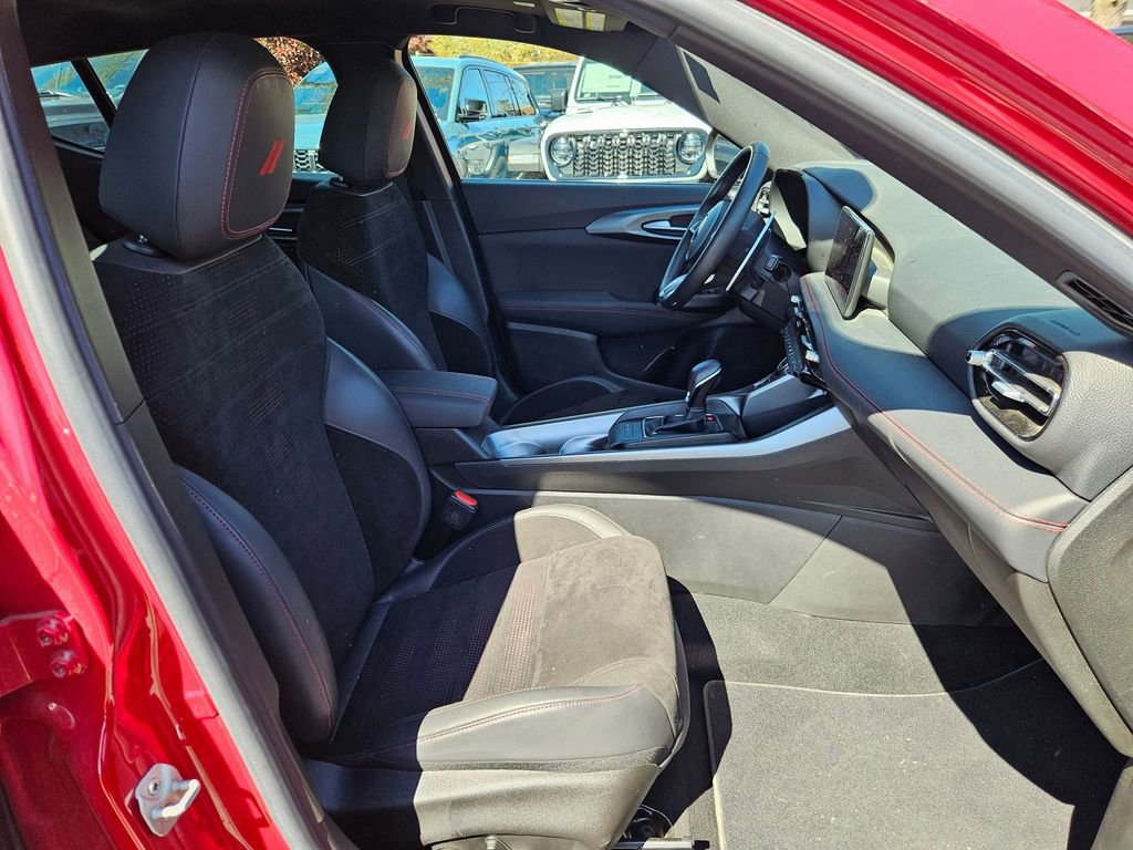 Used 2024 Dodge Hornet R/T Plus w/ Track Pack image 16