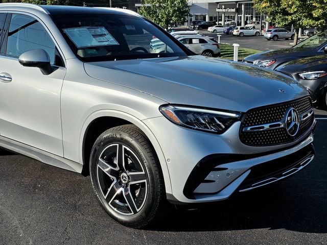 New 2026 Mercedes-Benz GLC 350e 4MATIC image 2