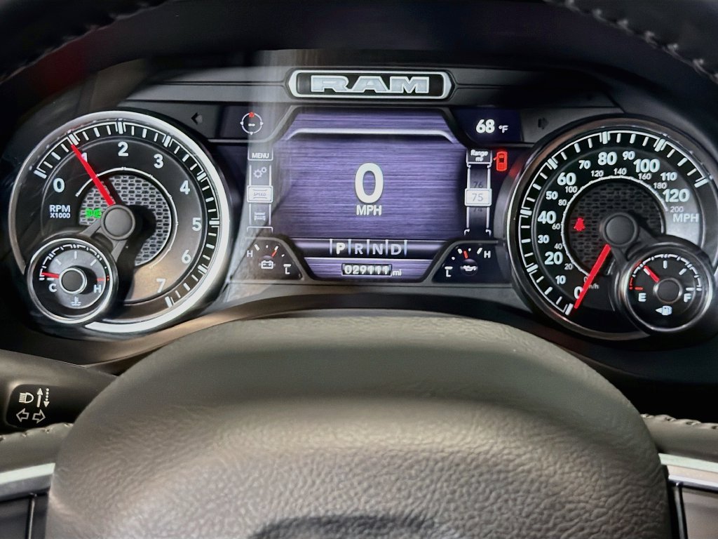 Used 2023 RAM 1500 Laramie AWD/4WD image 14
