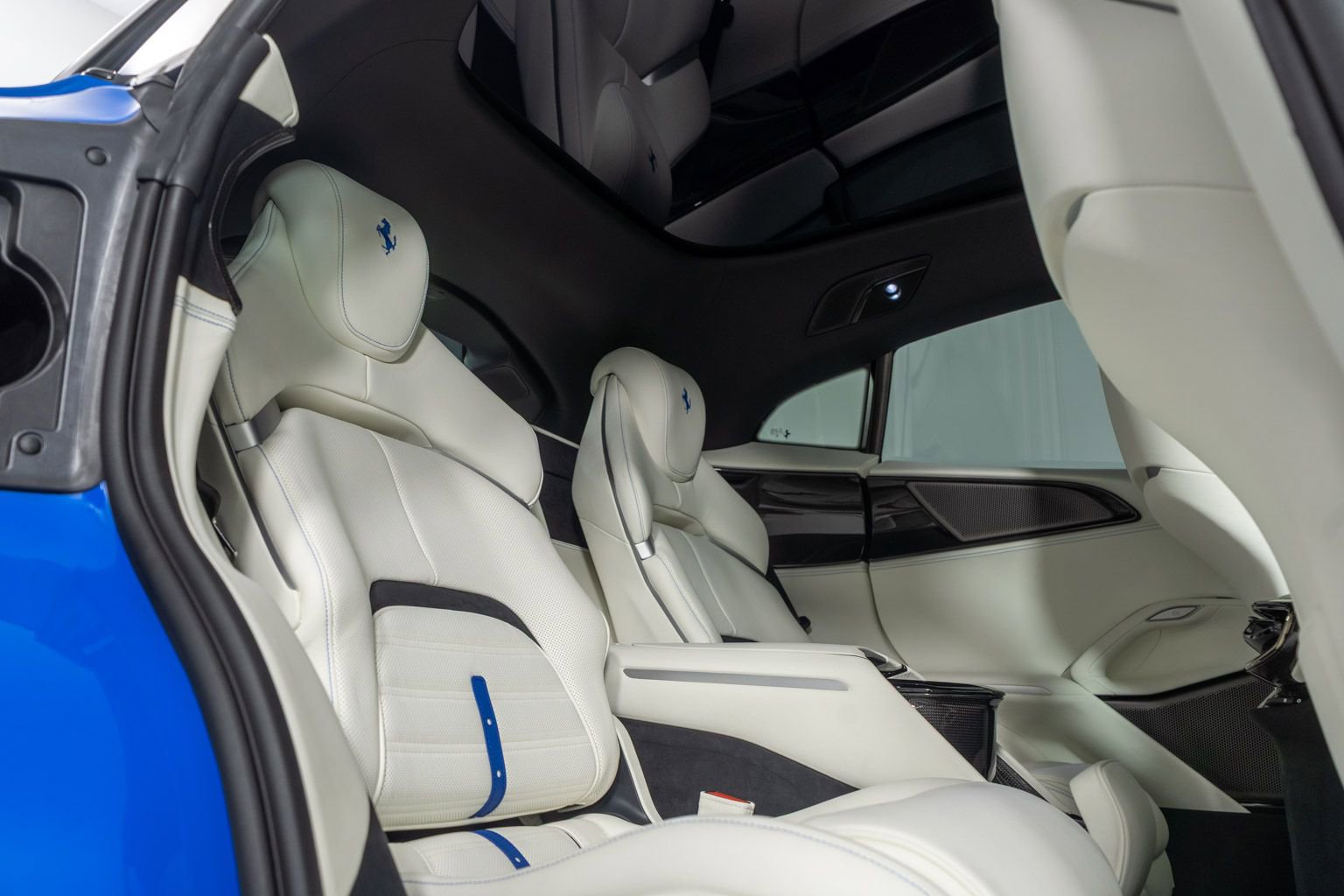 Certified 2025 Ferrari Purosangue AWD/4WD image 35