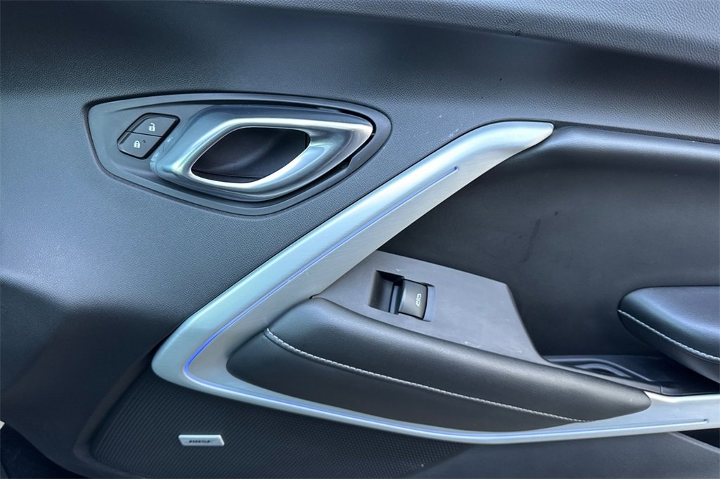 Used 2020 Chevrolet Camaro SS image 19