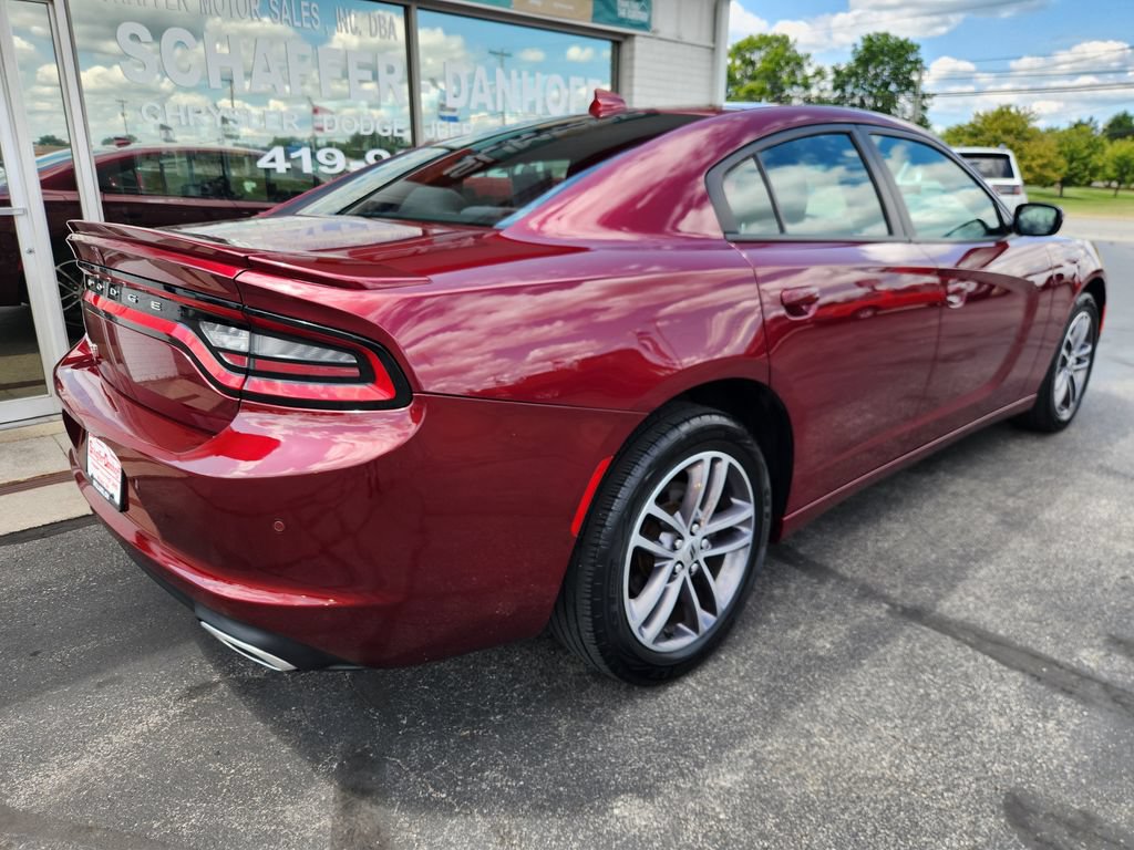 Used 2019 Dodge Charger SXT AWD/4WD image 3