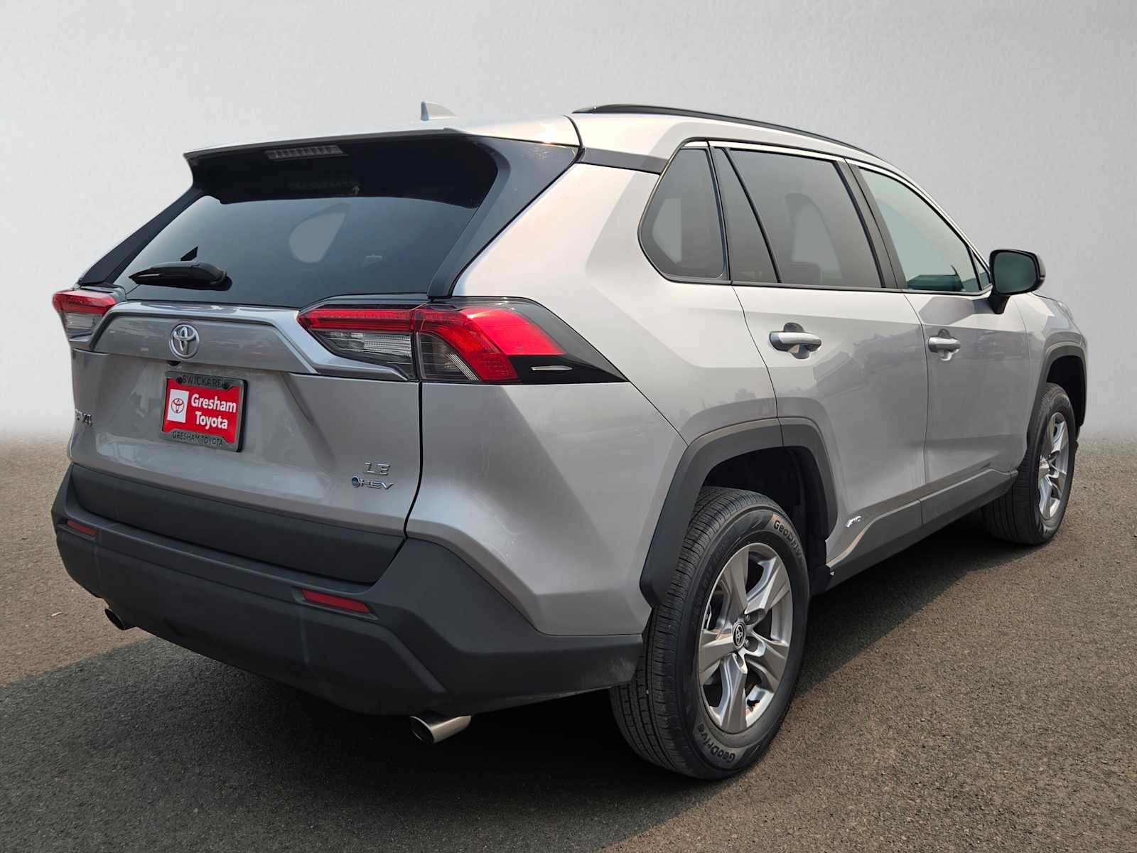 Certified 2025 Toyota RAV4 LE AWD/4WD image 3