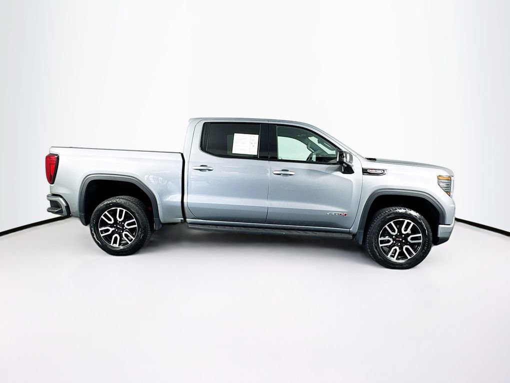Used 2024 GMC Sierra 1500 AT4 w/ Technology Package image 11