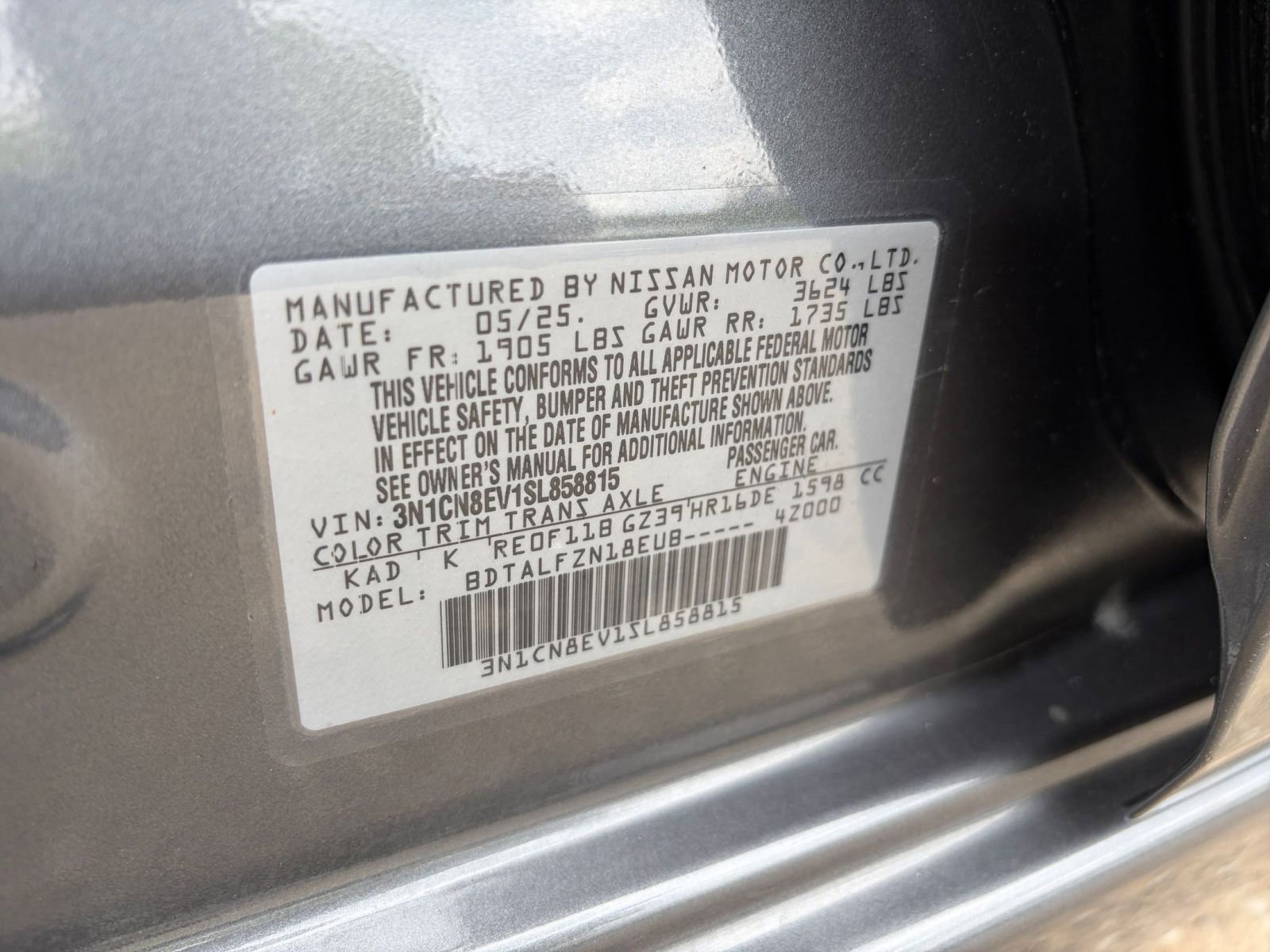 Used 2025 Nissan Versa SV FWD image 27