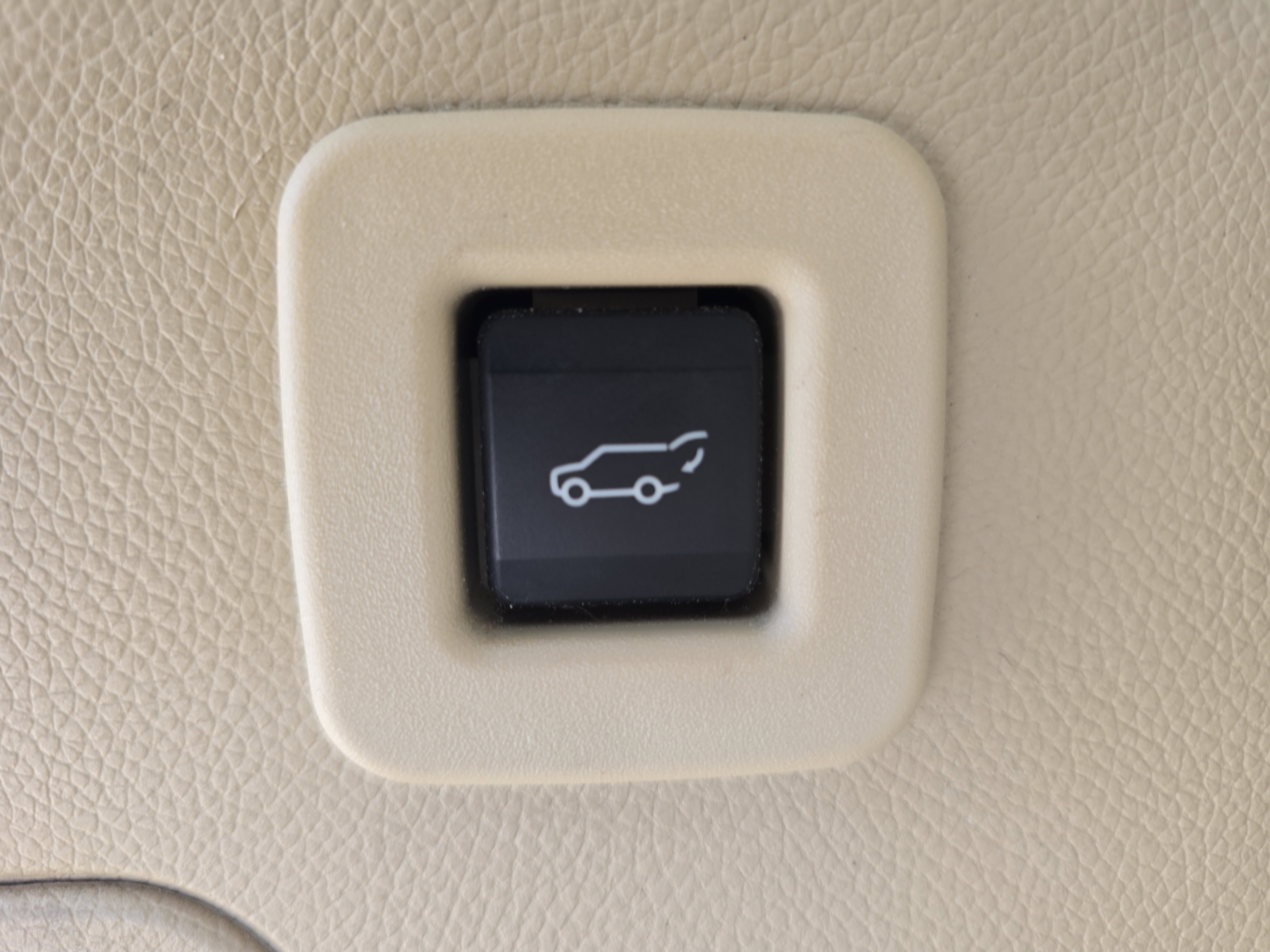 Used 2017 Ford Expedition Limited w/ Equipment Group 301A image 13