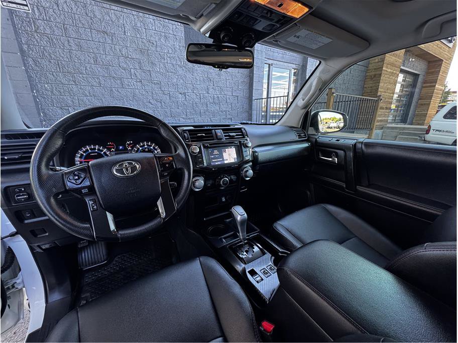 Used 2019 Toyota 4Runner TRD Off-Road Premium AWD/4WD image 14