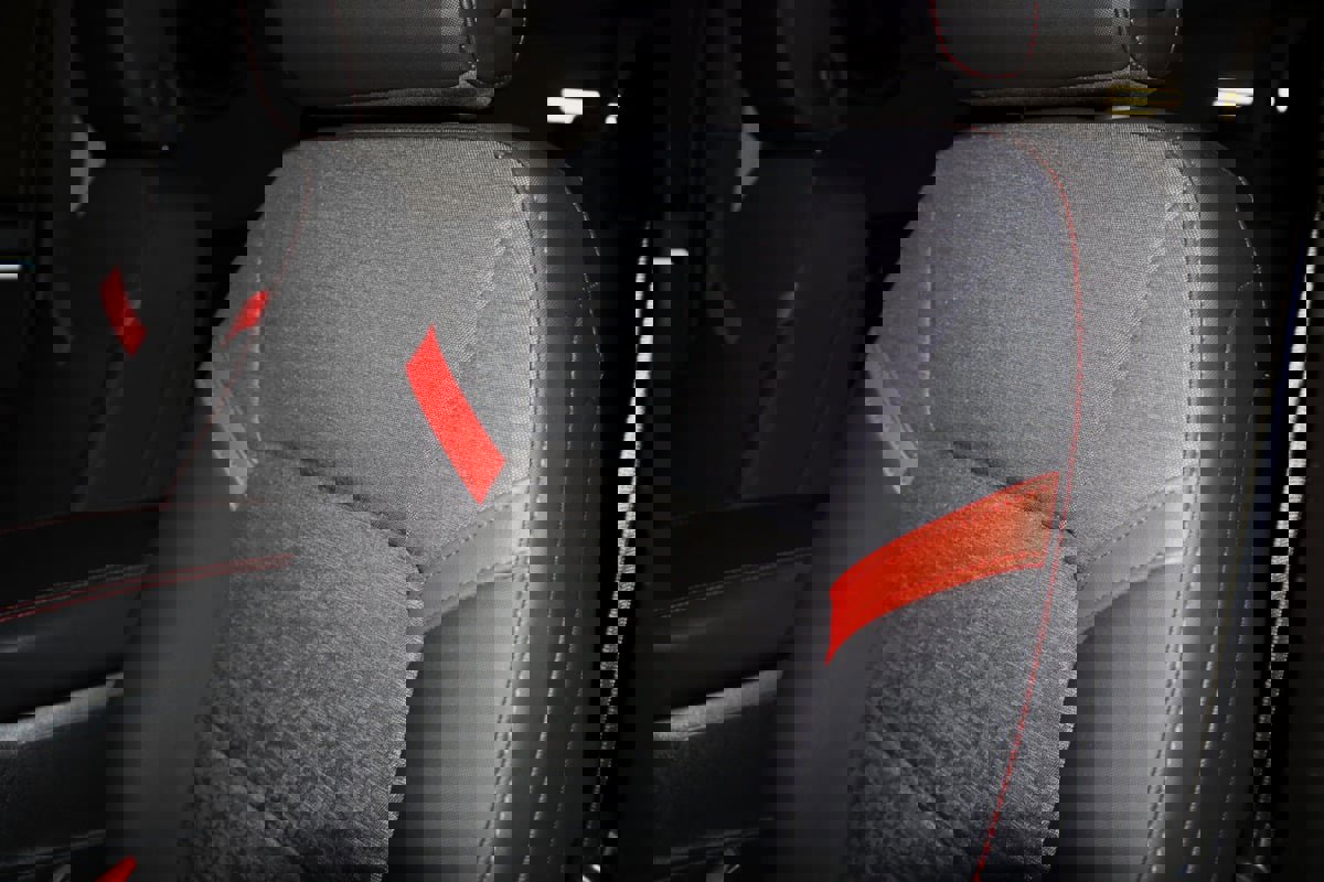 Used 2024 Chevrolet Colorado Z71 w/ Z71 Convenience Package 2 image 14