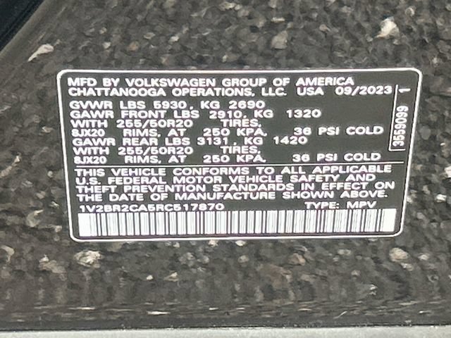 Used 2024 Volkswagen Atlas SEL AWD/4WD image 32