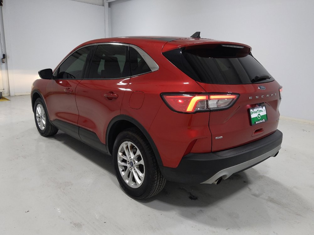 Used 2022 Ford Escape SE w/ Cold Weather Package image 5