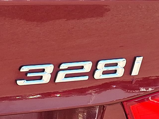 Used 2011 BMW 328i xDrive Sedan image 28