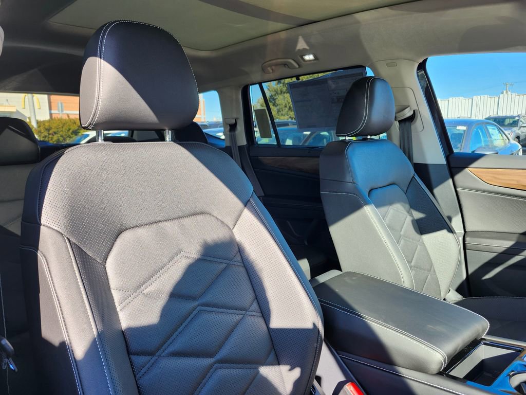 New 2026 Volkswagen Atlas SE image 15