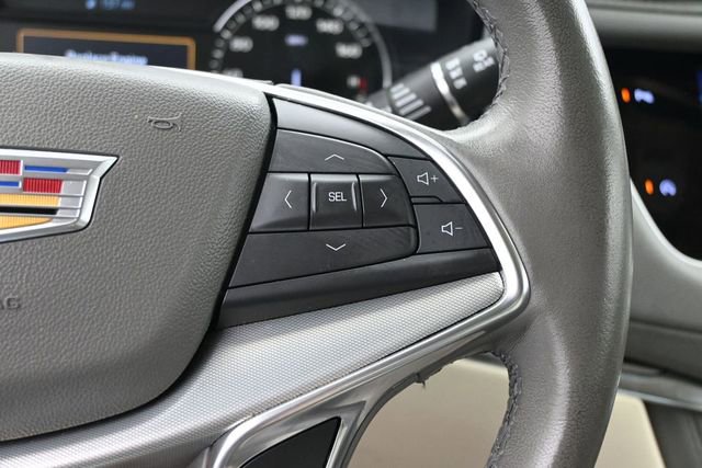 Used 2021 Cadillac XT5 Premium Luxury w/ LPO, Floor Liner Package AWD/4WD image 34