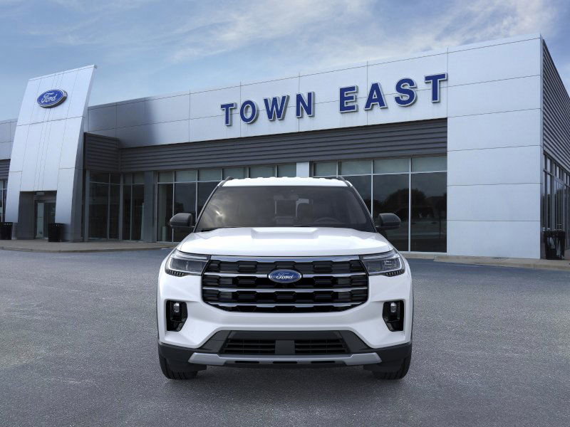 New 2025 Ford Explorer Active image 6