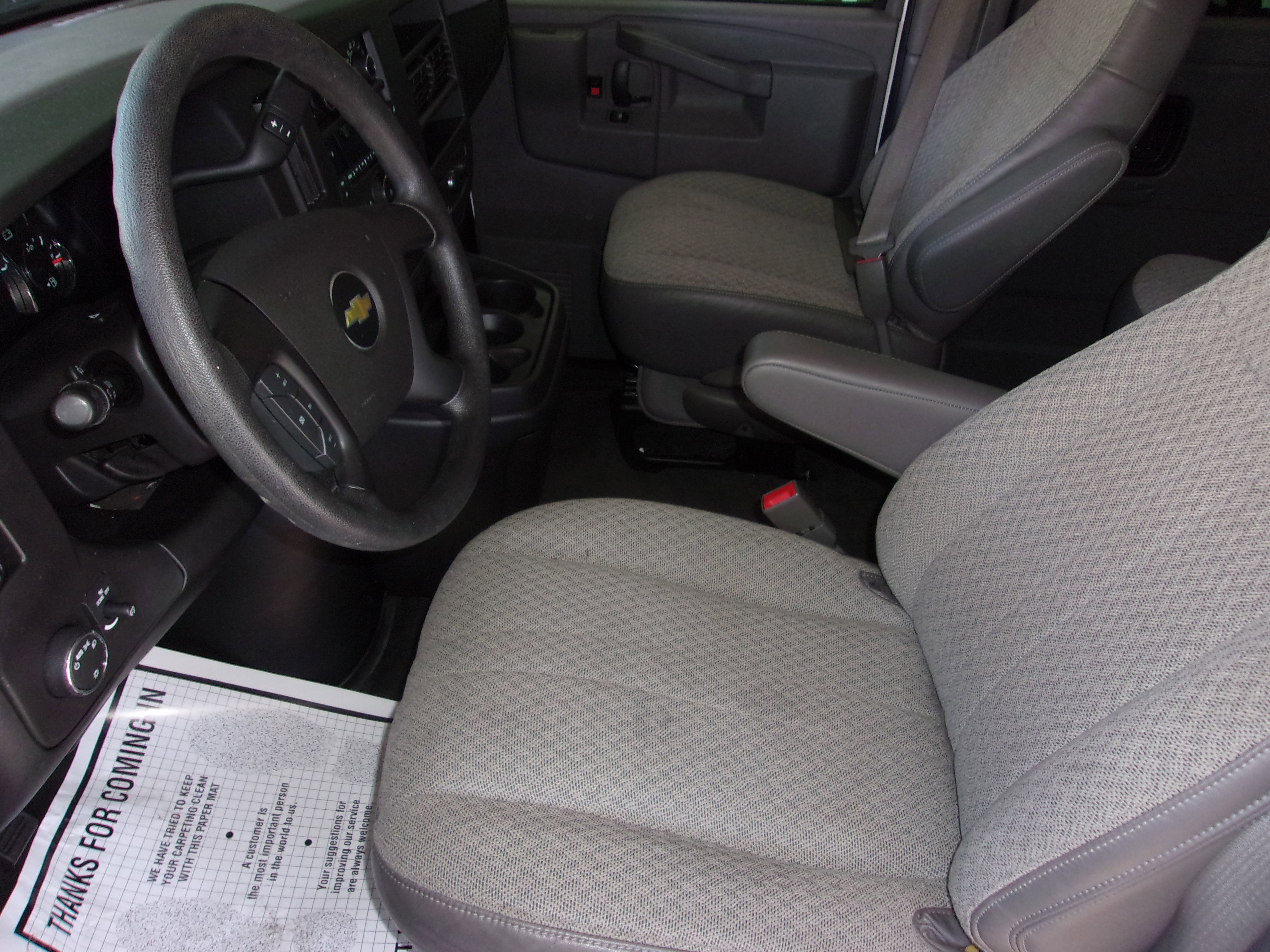 Used 2016 Chevrolet Express 3500 LT w/ LT Preferred Equipment Group image 13