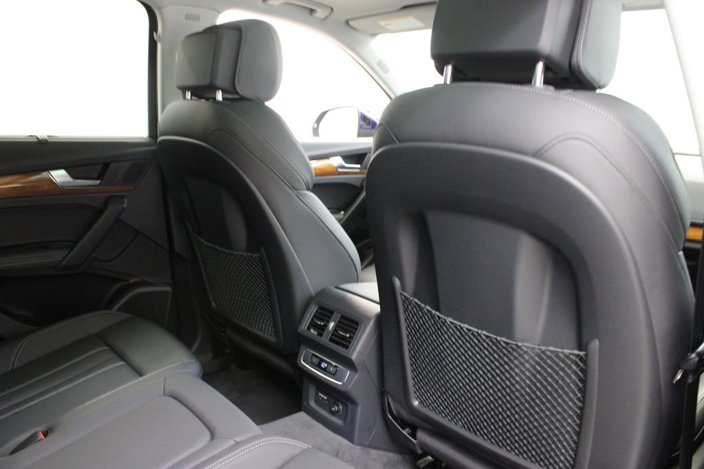 Used 2023 Audi Q5 2.0T Premium Plus w/ Premium Plus Package AWD/4WD image 22