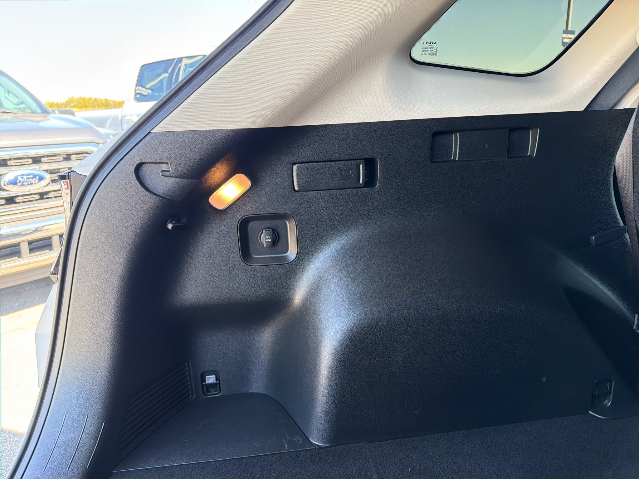 Used 2023 Kia Sportage EX FWD image 34