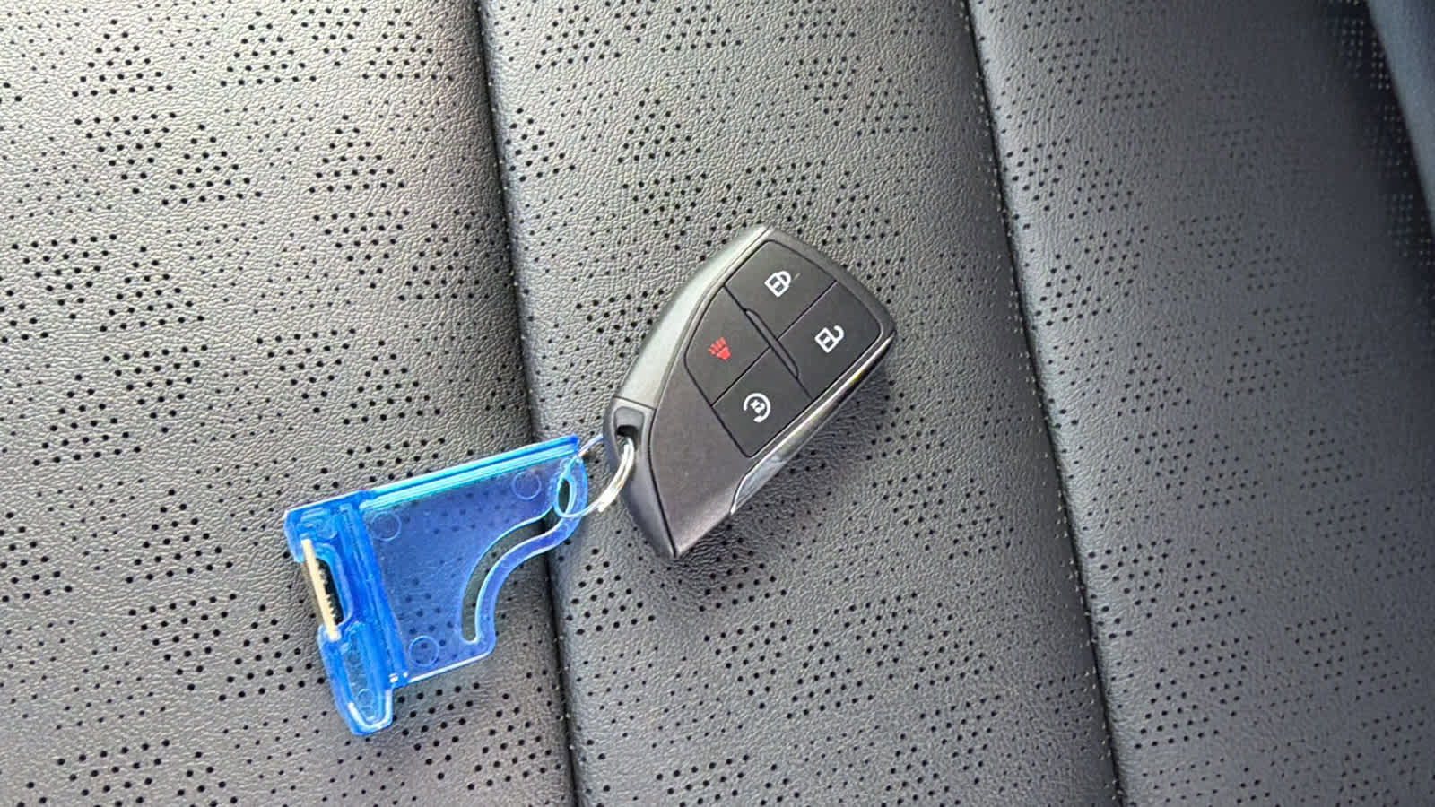 New 2027 Chevrolet Bolt RS w/ LPO, All-Weather Package image 29