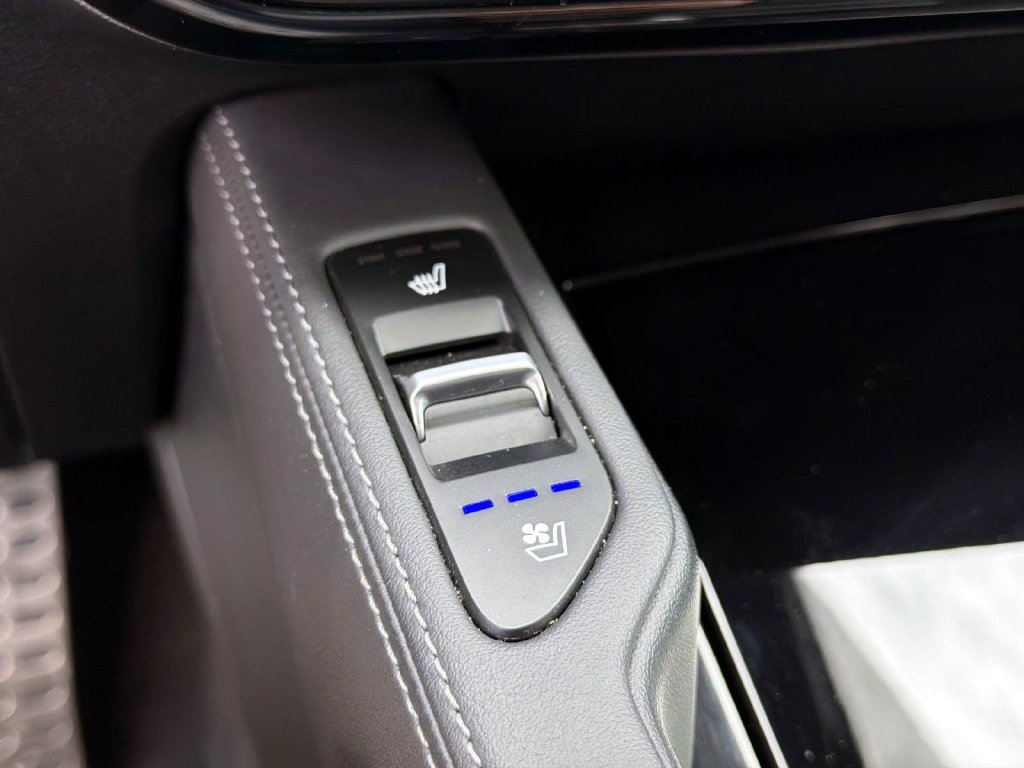 Used 2023 Kia Telluride SX Prestige AWD/4WD image 29