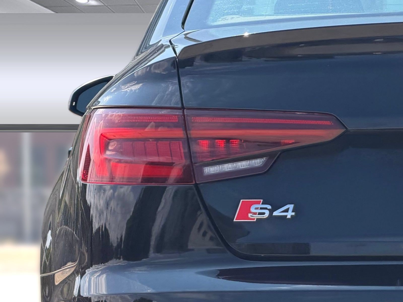 Used 2019 Audi S4 Premium Plus w/ Premium Plus Package AWD/4WD image 29