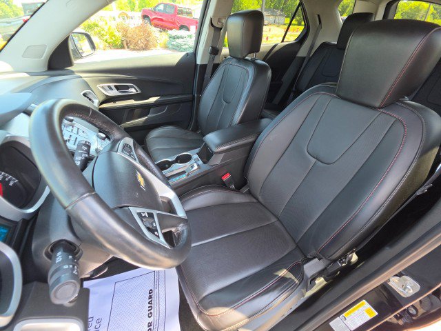 Used 2017 Chevrolet Equinox Premier w/ Enhanced Convenience Package AWD/4WD image 28