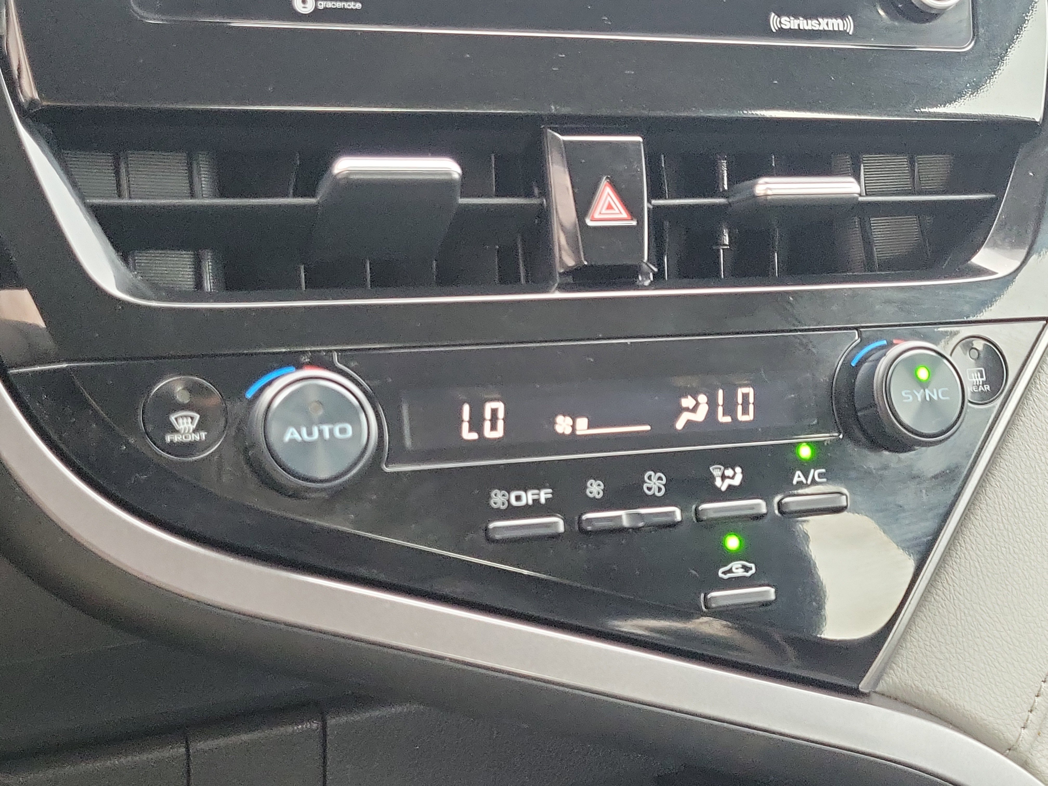 Used 2024 Toyota Camry LE image 27