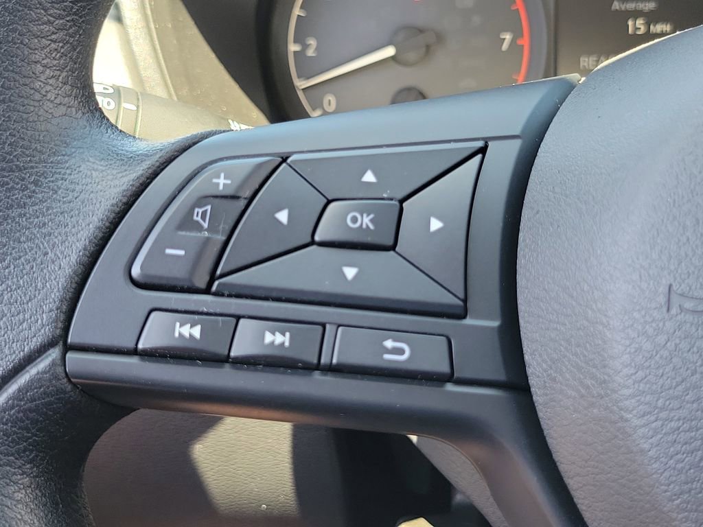 Used 2025 Nissan Altima 2.5 S FWD image 5