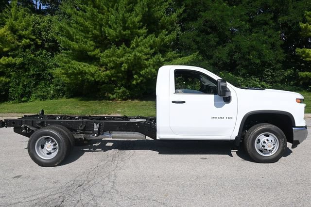 New 2026 Chevrolet Silverado 3500 W/T w/ WT Convenience Package AWD/4WD image 7
