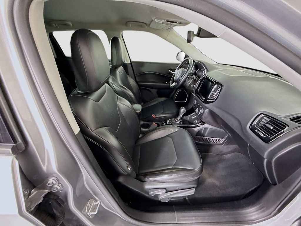 Used 2019 Jeep Compass Limited FWD image 20