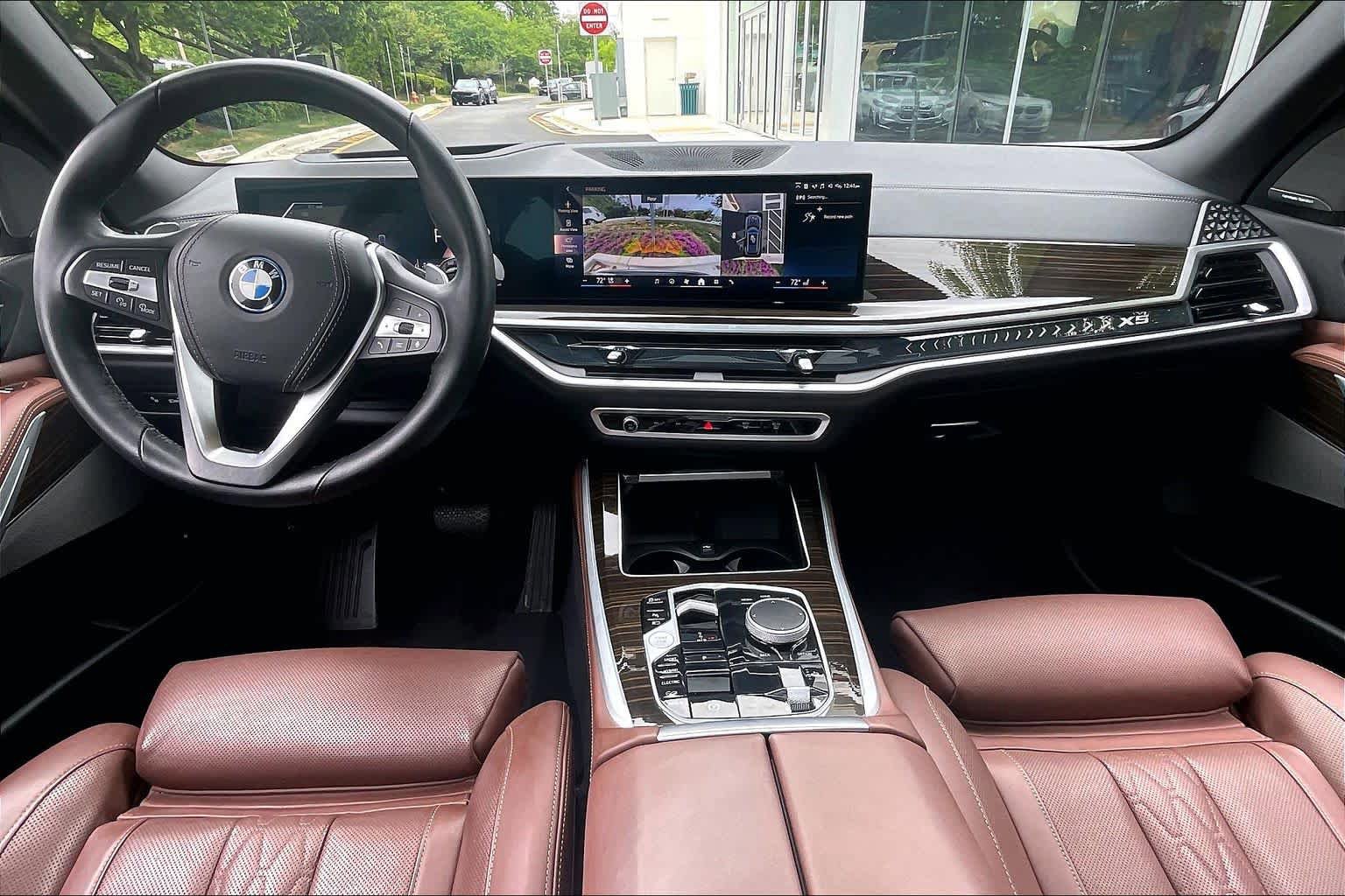 Used 2025 BMW X5 xDrive50e w/ Climate Comfort Package AWD/4WD image 15
